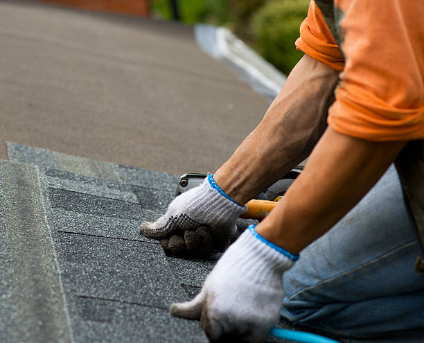 Best Best Roofing Contractors  in Manawa, WI